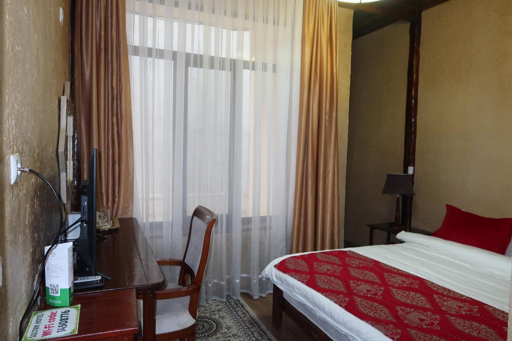 Sultan Kyzyl-Kia Hotel Bilik gambar